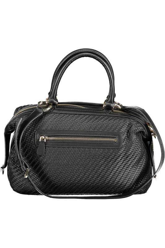 Chic Black Shoulder Bag with Contrasting Details