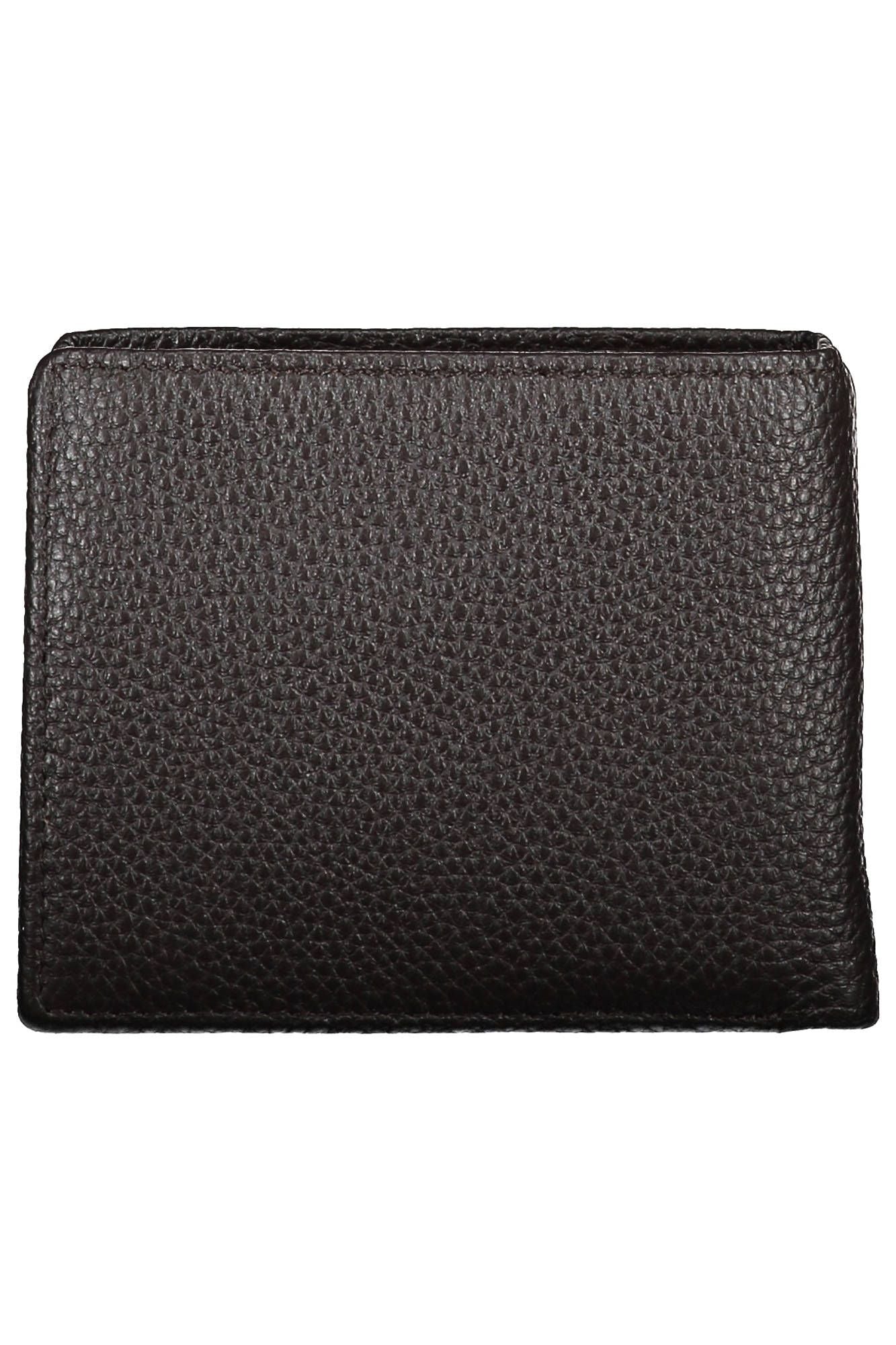 Classic Brown Leather Bi-Fold Wallet