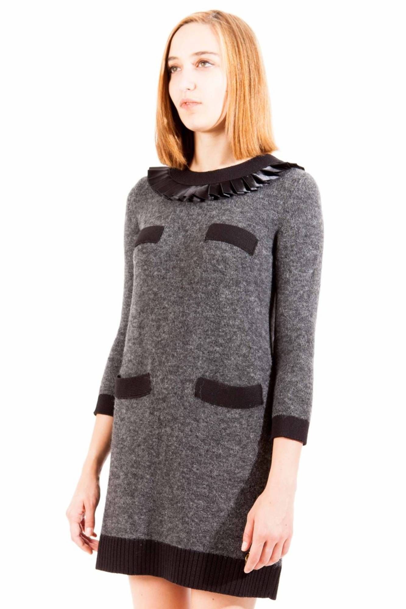Chic Gray Wool Dress with Pockets