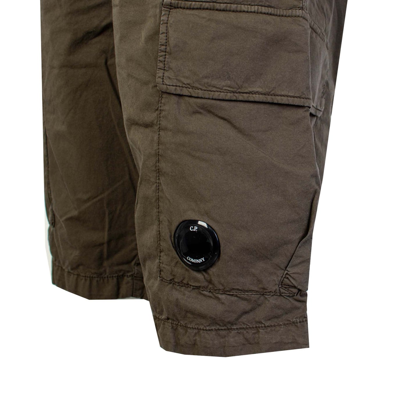 Sophisticated Green Cotton Bermuda Shorts