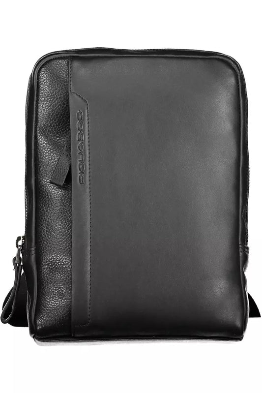 Sleek Black Leather Shoulder Bag with Contrasting Details