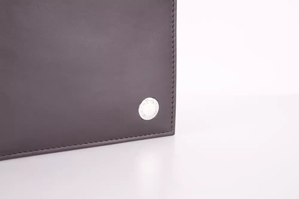 Elegant Calfskin Leather Wallet