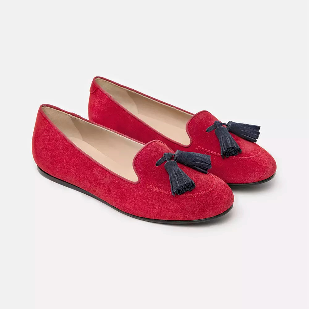 Elegant Suede Tasseled Moccasins