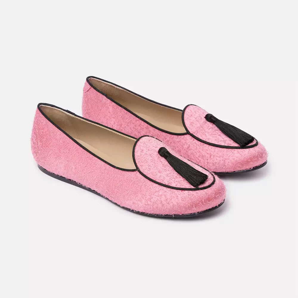 Elegant Pink Velvet Moccasins with Tassel Detail