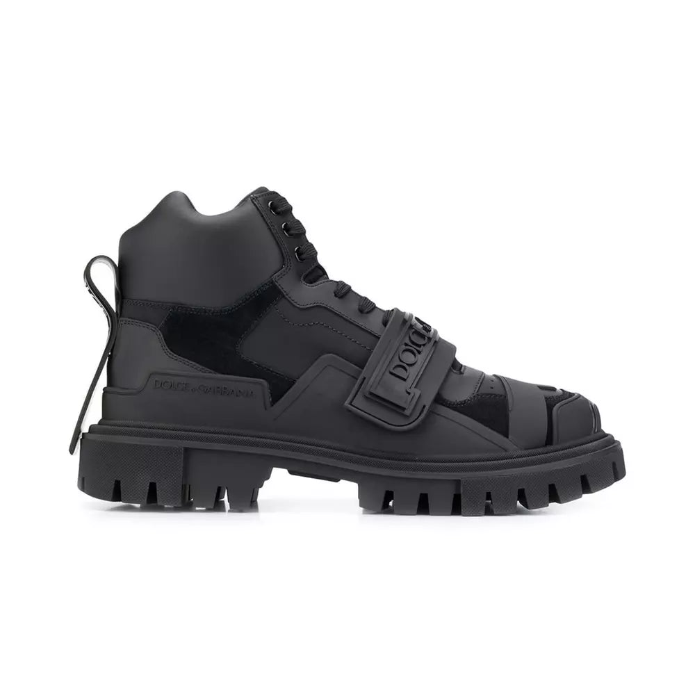 Chic Black Leather Hiking-Inspired Sneakers