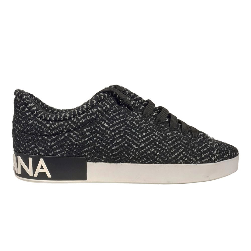 Sleek Black Knit Sneakers with Leather Accents