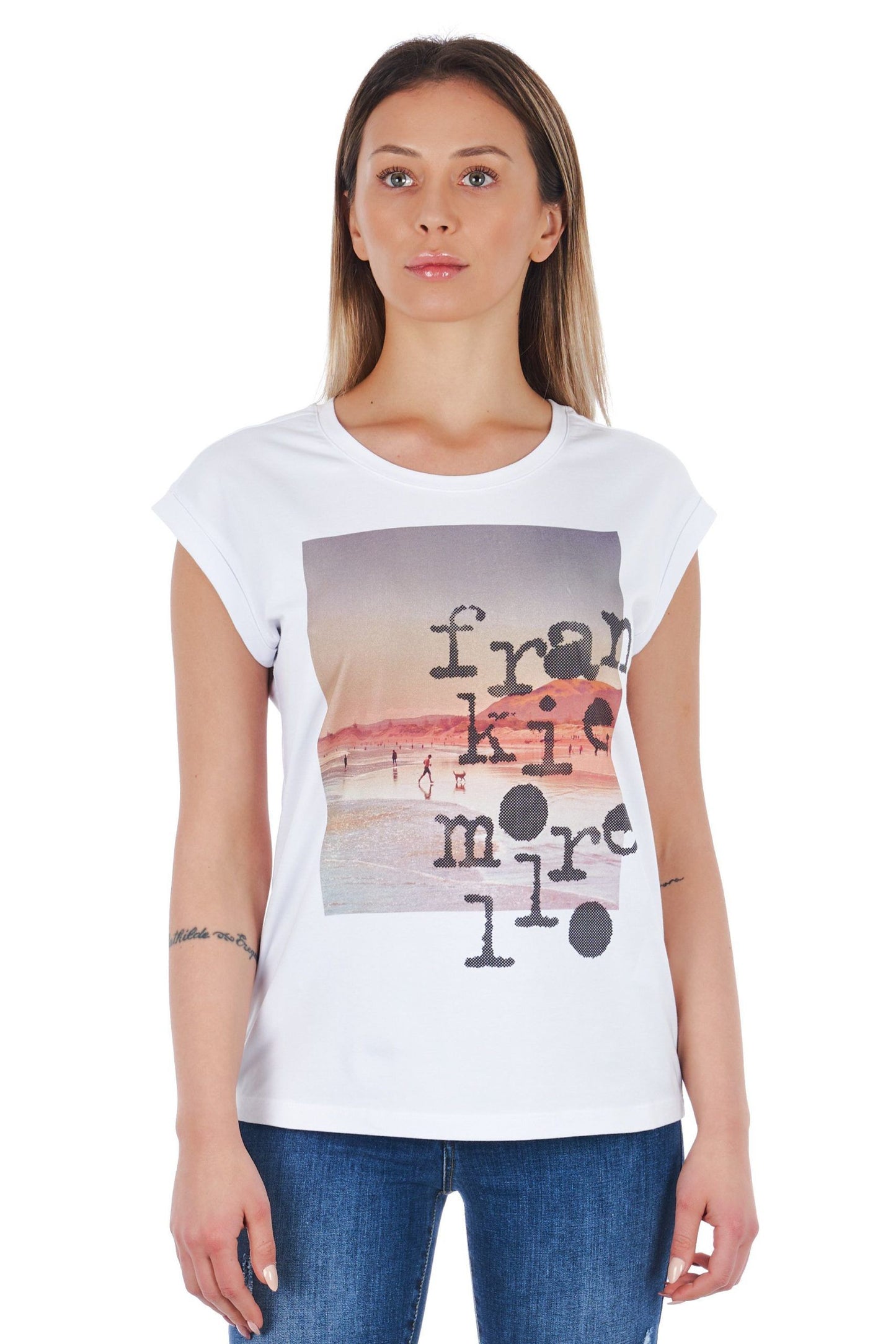 Chic White Front Print Tee