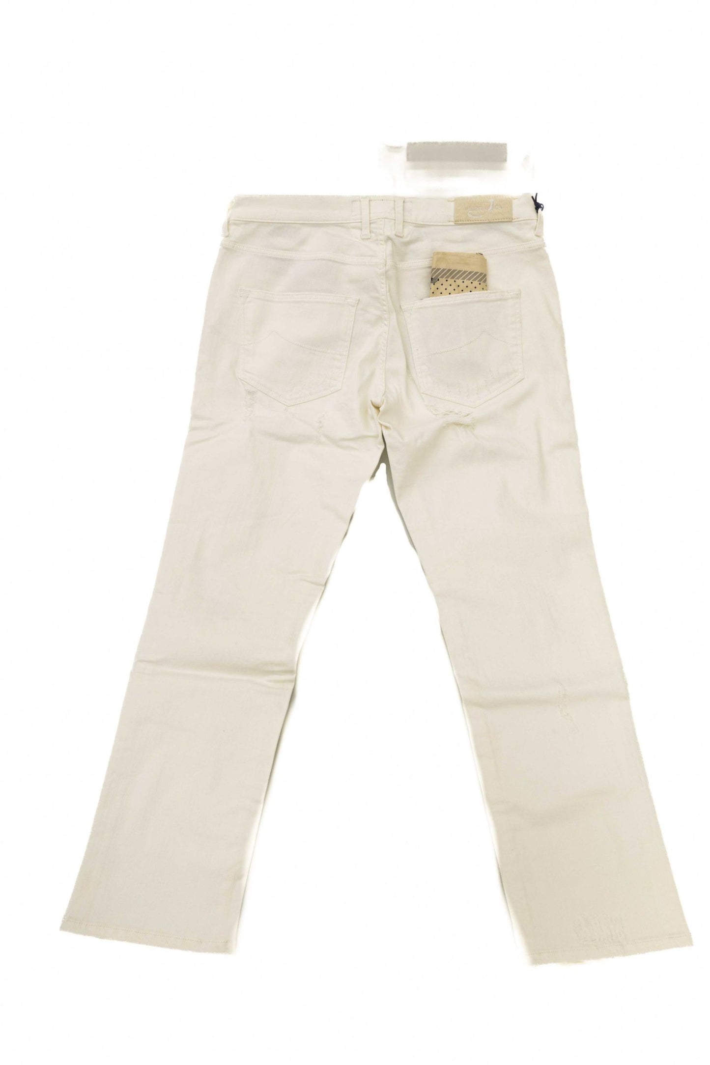 Elegant White Straight Leg Jeans with Chic Detailing