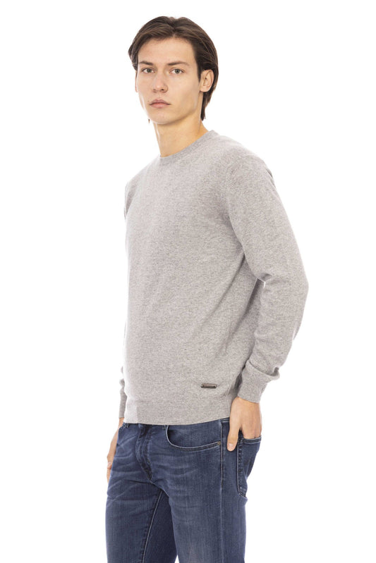 Elegant Crewneck Sweater in Cozy Wool Blend