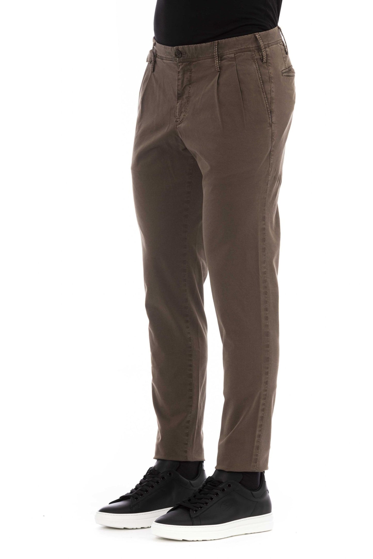 Elegant Brown Trousers for Sophisticated Men