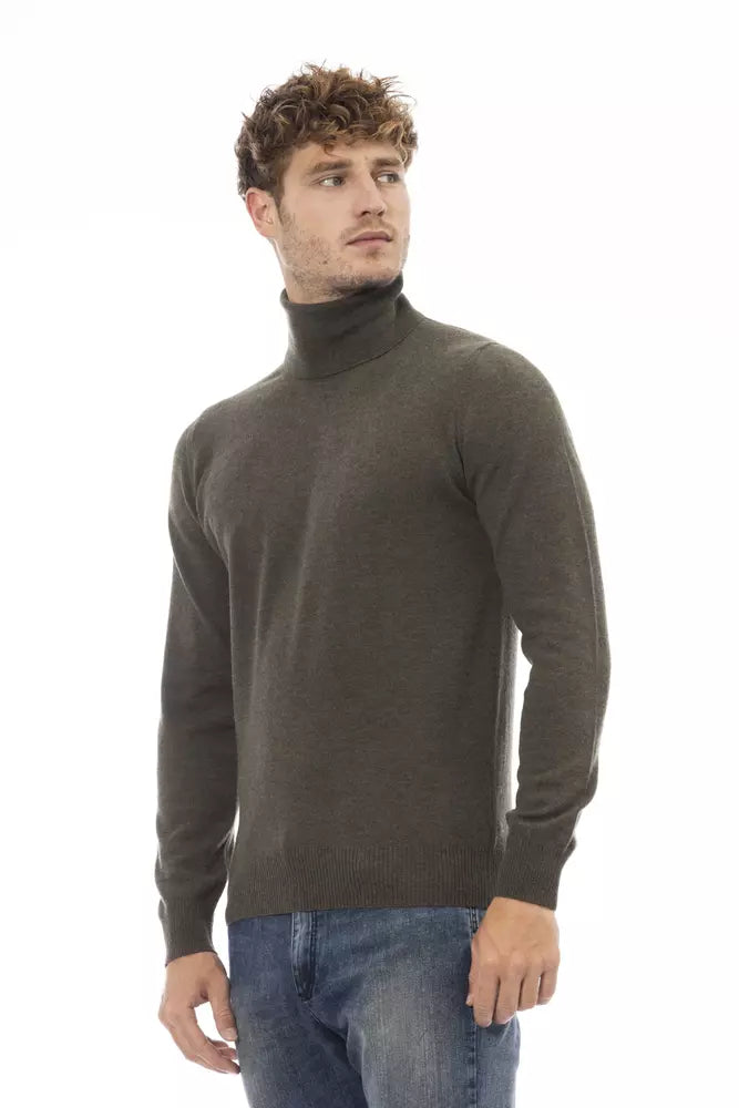 Elegant Green Turtleneck Sweater for Men