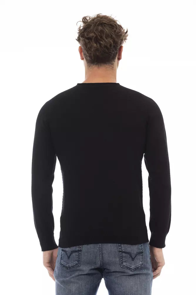 Sleek Crewneck Sweater in Luxe Fabric Blend