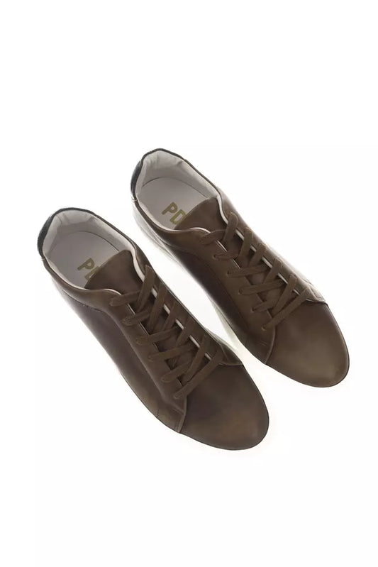 Sleek Monocolor Leather Sneakers