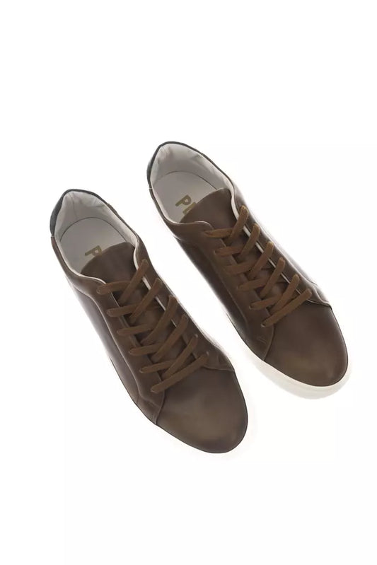 Sleek Monocolor Leather Sneakers