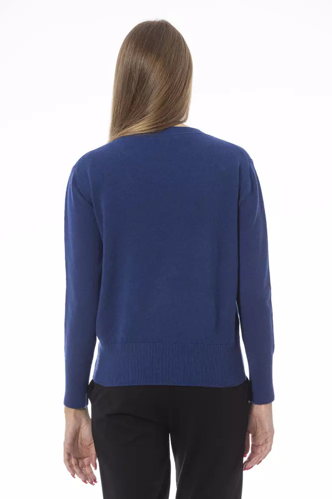 Elegant Crew Neck Sweater in Luxe Wool-Cashmere Blend