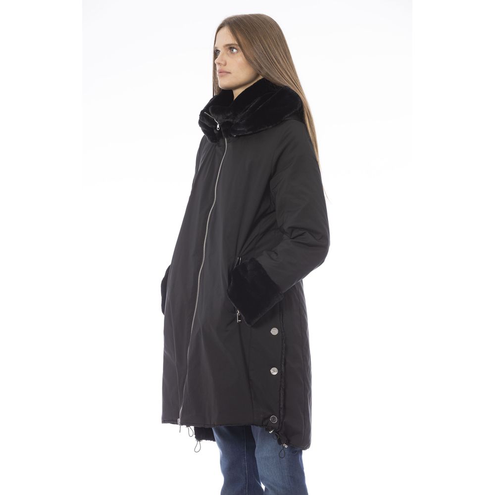 Chic Reversible Hooded Jacket in Sleek Black