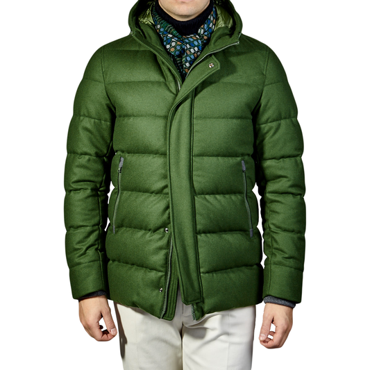 Elegant Green Water-Repellent Down Jacket with Hood