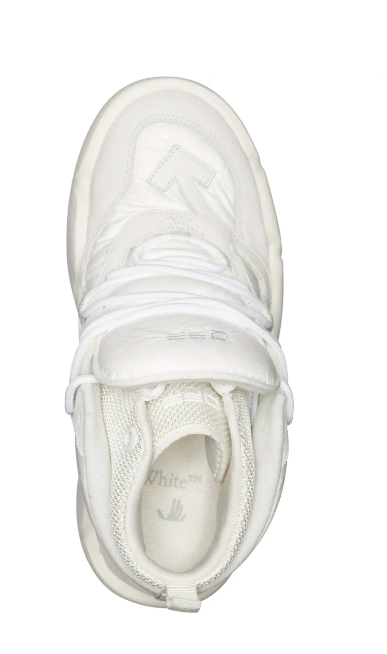 Iconic White Leather Sneakers - Trendy & Chic