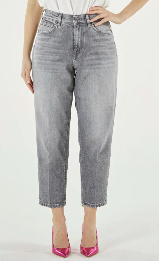 Chic Gray Designer Denim - Elegant & Versatile