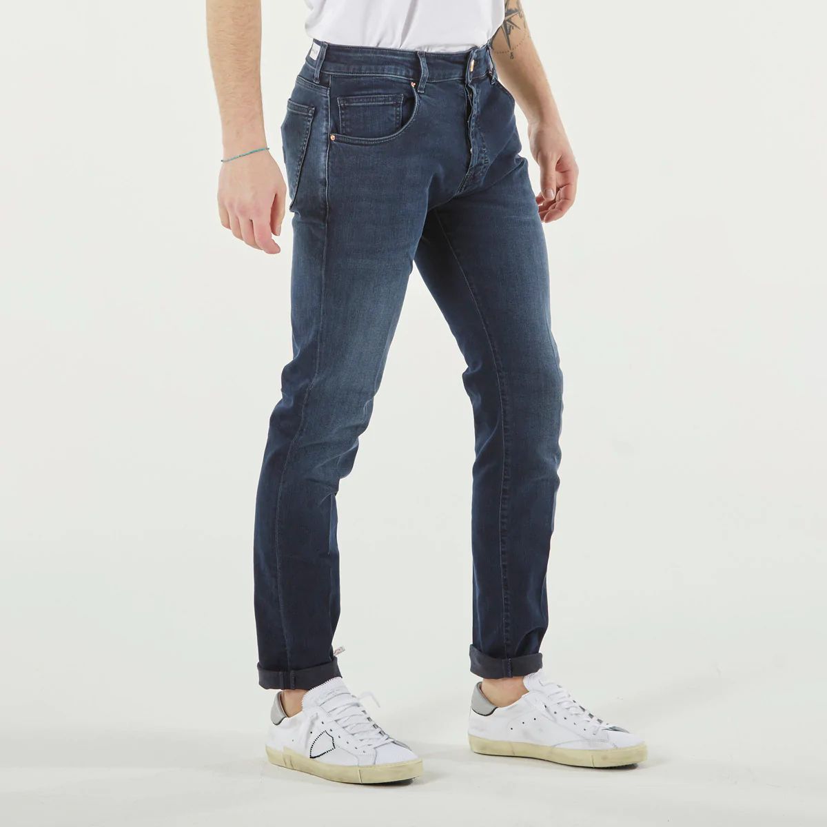 Elegant Dark Wash Stretch Cotton Jeans