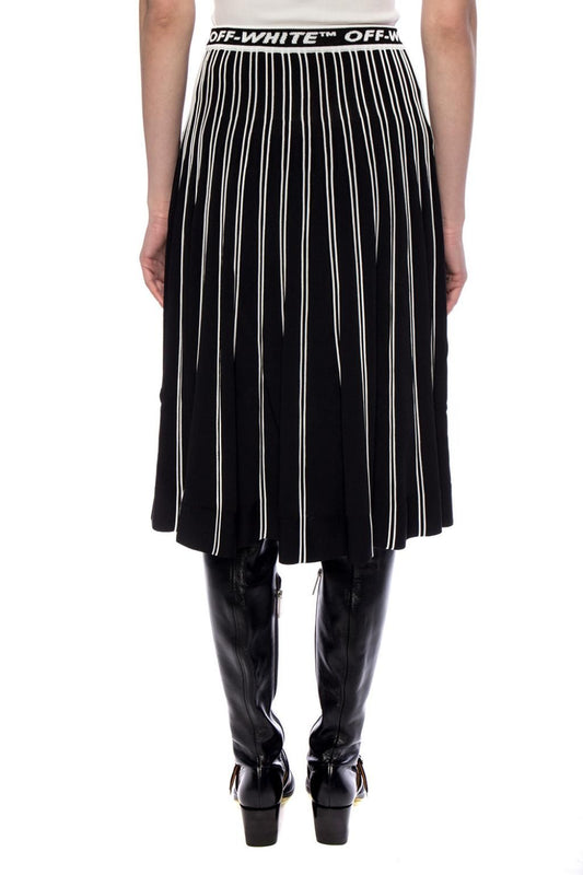 Chic Black Skirt with Embossed Stripes