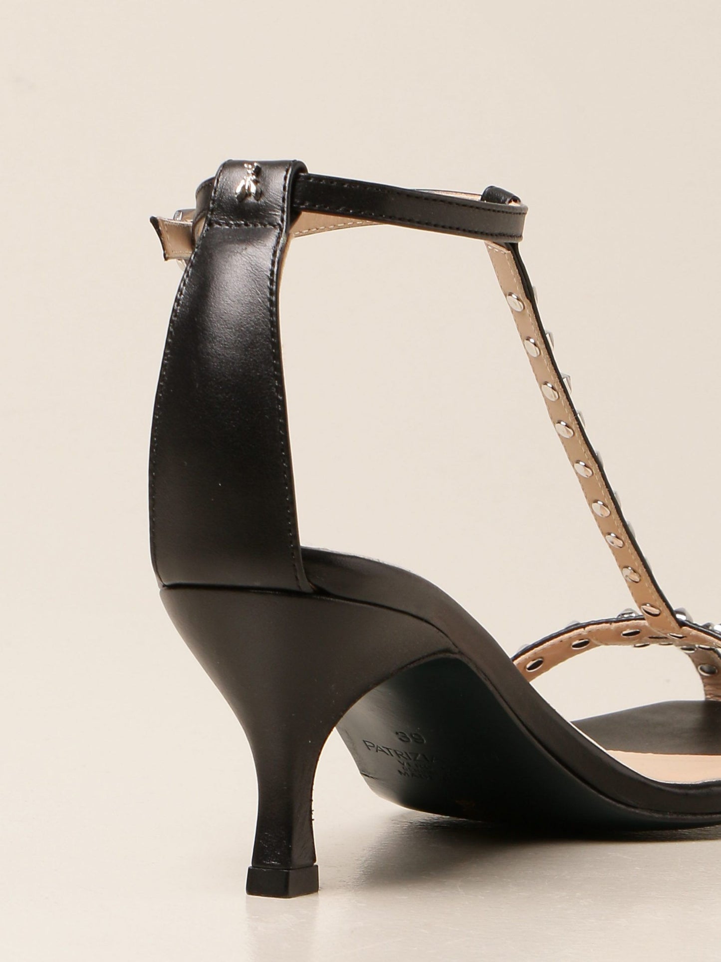 Chic Black Heeled Sandals - Italian Elegance