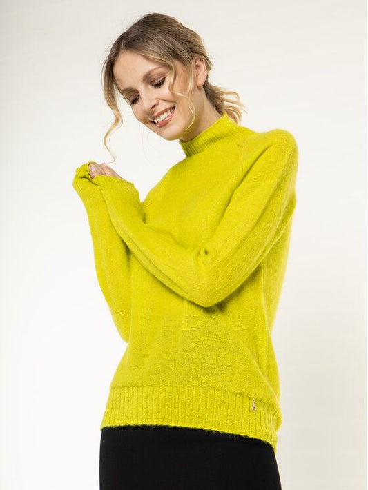 Chic Turtleneck Wool Blend Sweater