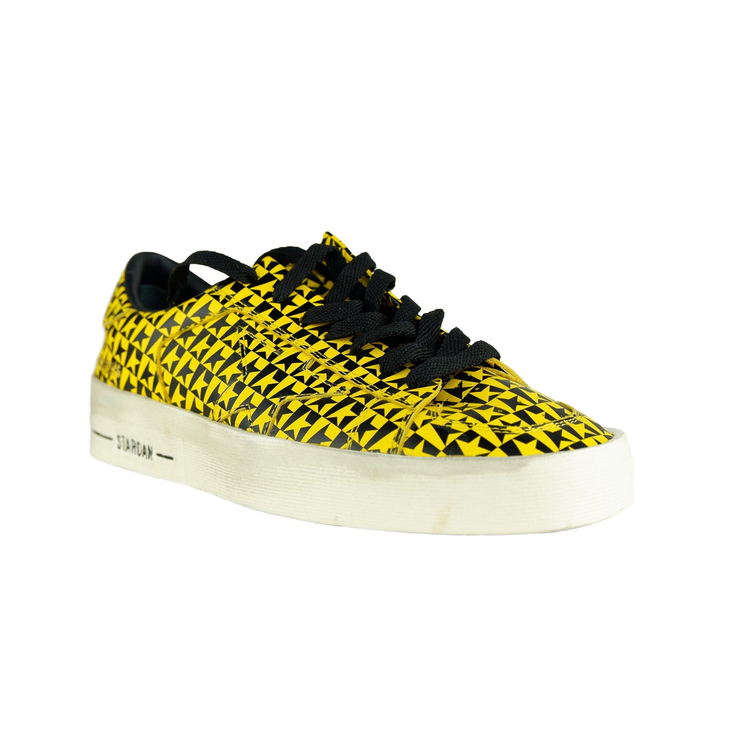 Chic Calfskin Sneakers with Iconic Star Motif