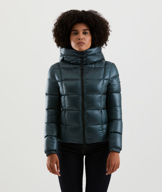 Elegant Quilted Women's Short Down Jacket