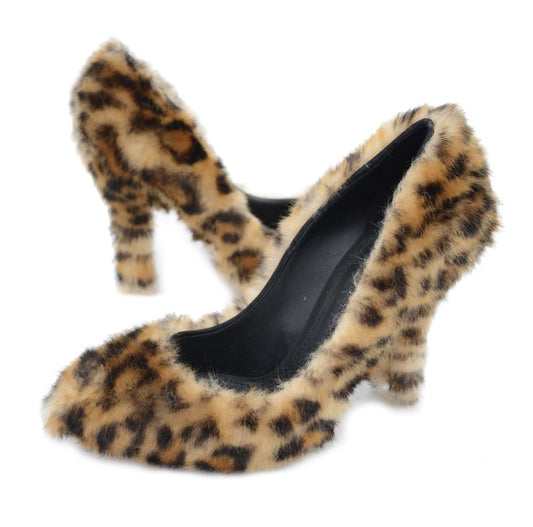 Elegant Leopard Print Calfskin Pumps