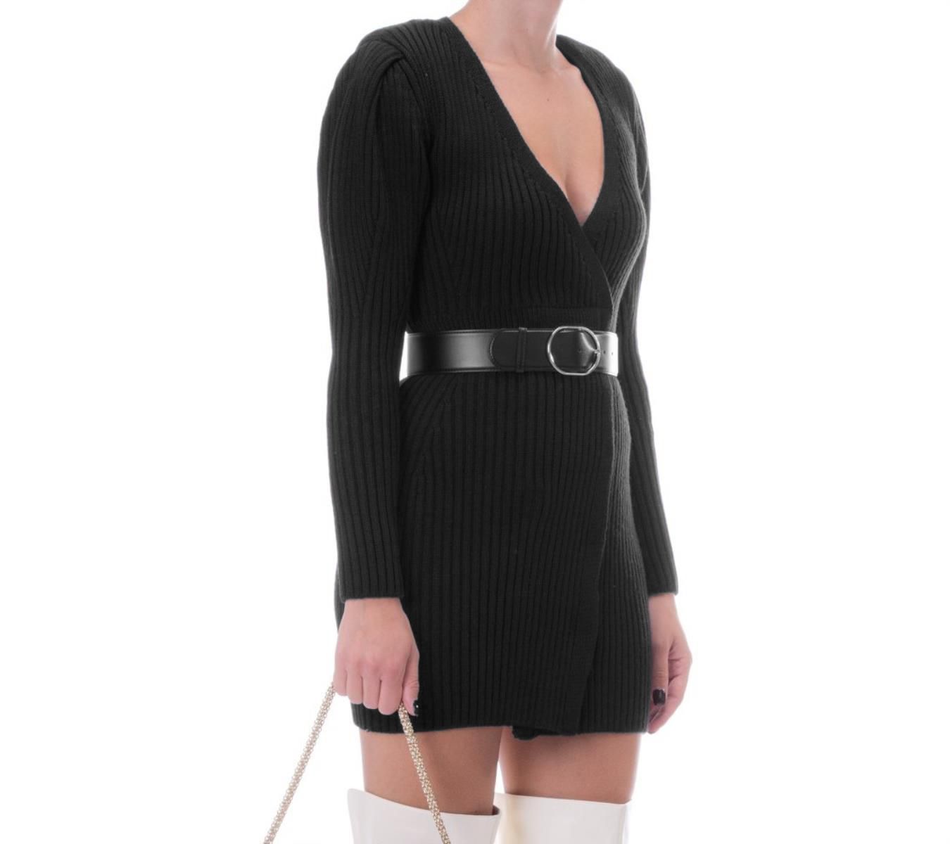 Elegant Long-Sleeved V-Neck Knit Dress with Belt