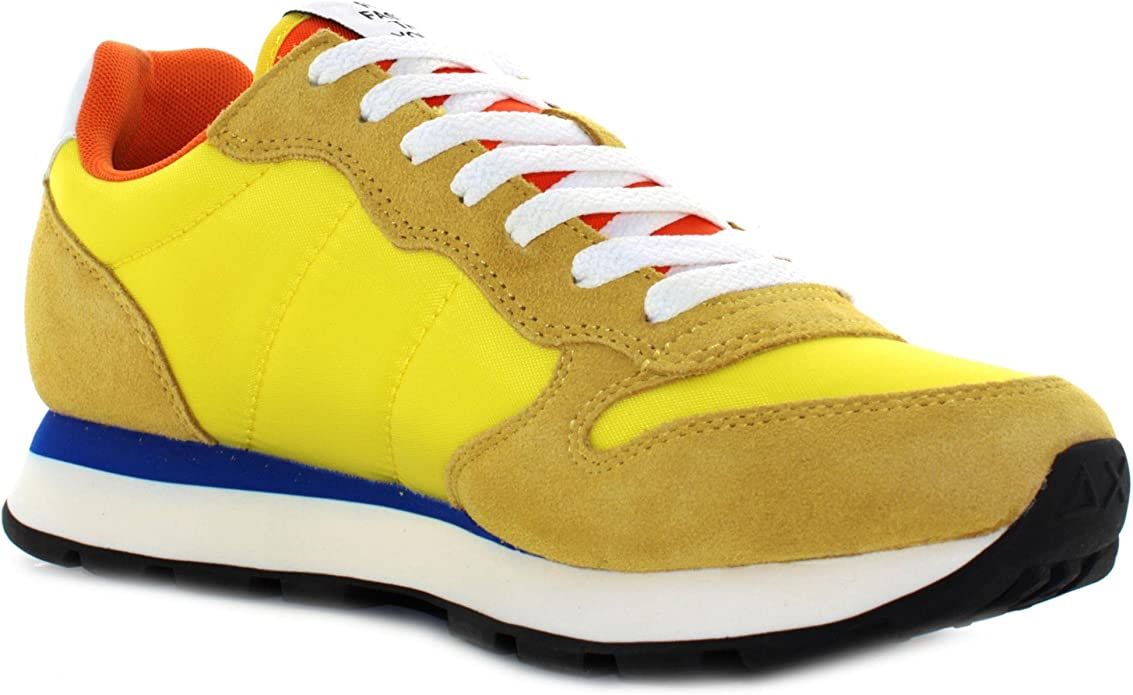 Sunny Suede-Accent Men's Sneakers in Vibrant Yellow