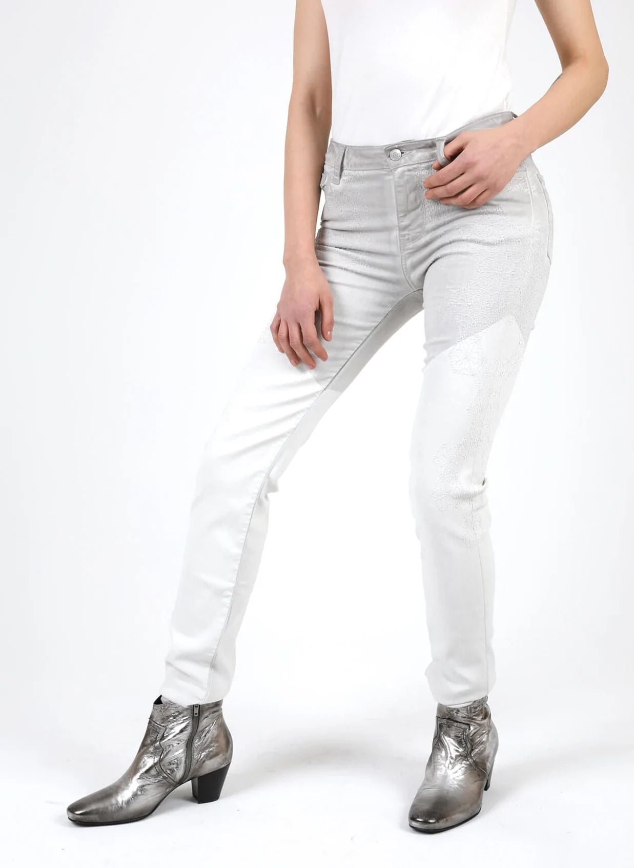 Chic High-Waisted Skinny Textured Trousers