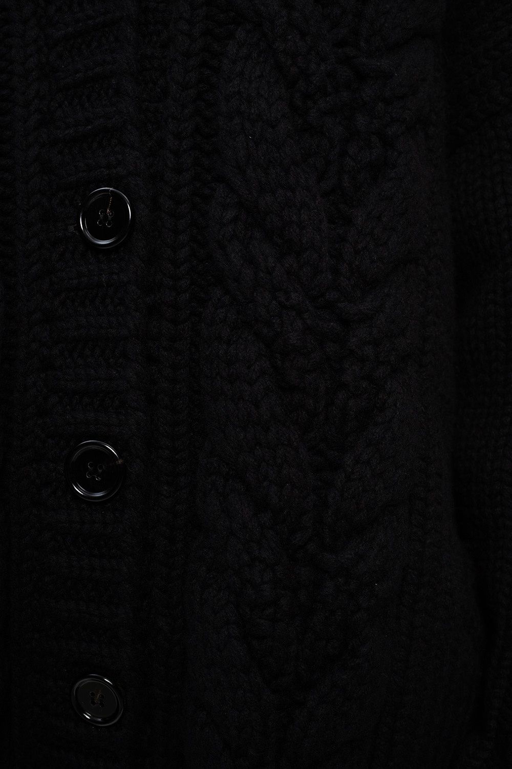 Elegant V-Neck Wool-Cashmere Cardigan in Black