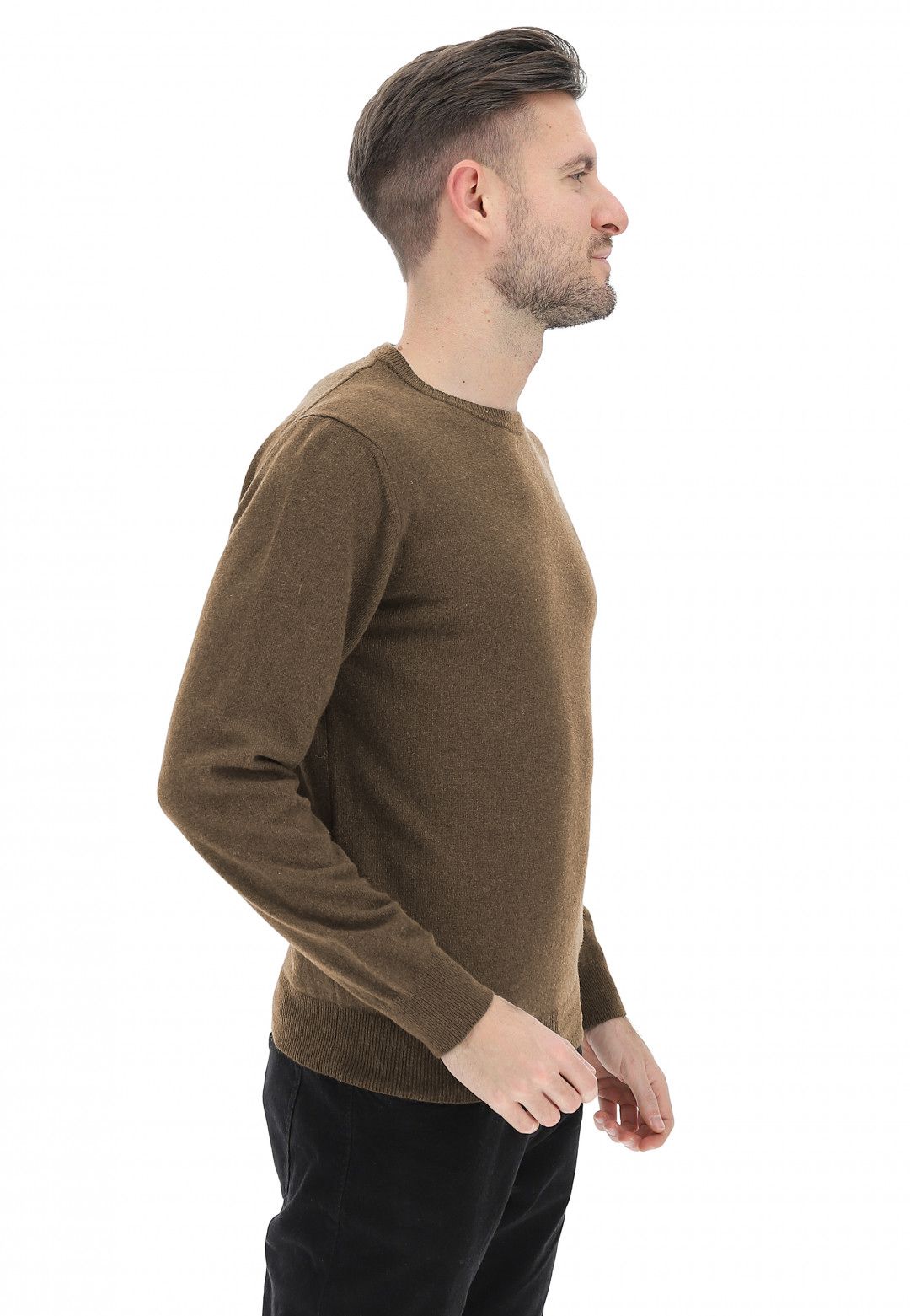 Elegant Wool-Cashmere Blend Crew Neck Sweater