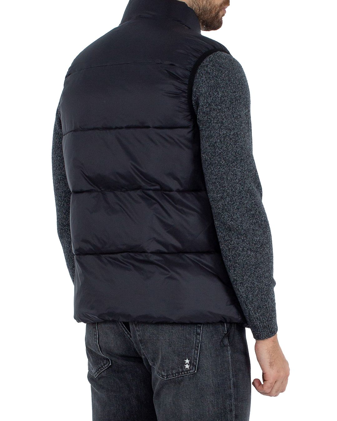 Sleek Sleeveless Padded Gilet with Rubber Logo