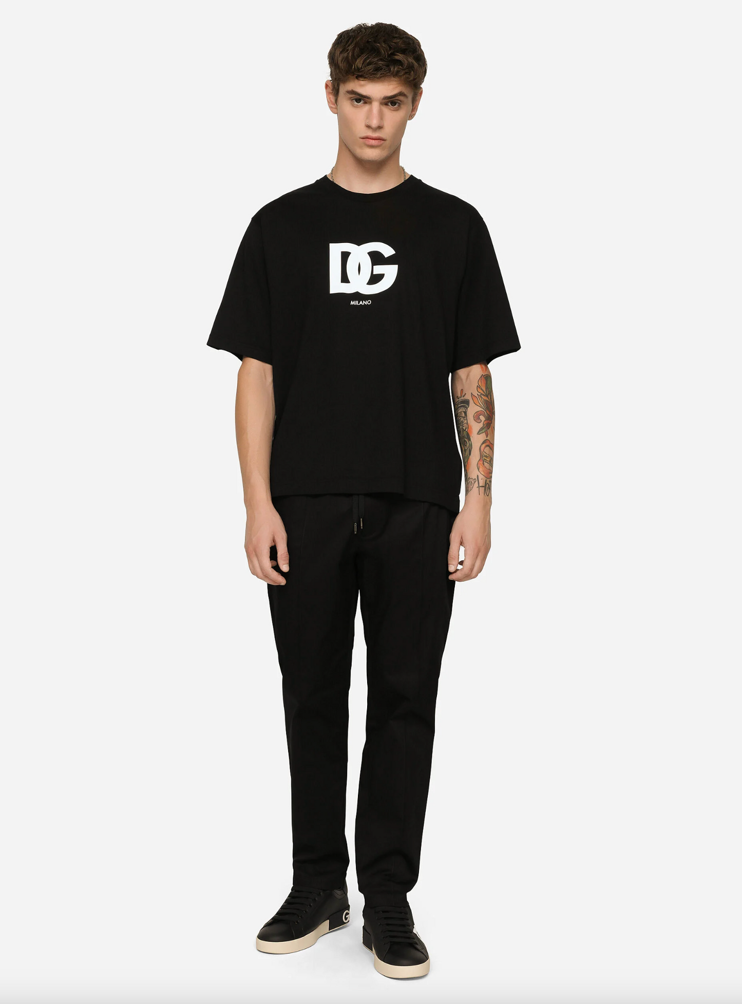 Elegant Black Logo T-Shirt - Pure Cotton