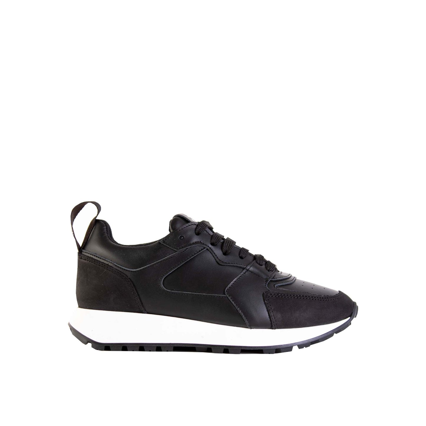 Elegant Black Leather Sneakers with Italian Craftsmanship