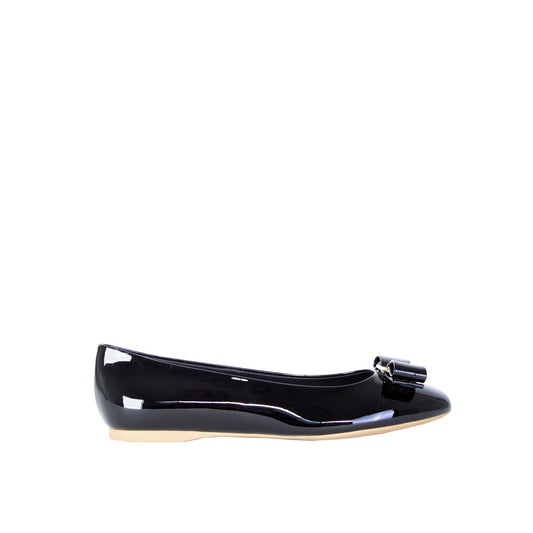 Elegant Black Leather Ballerinas