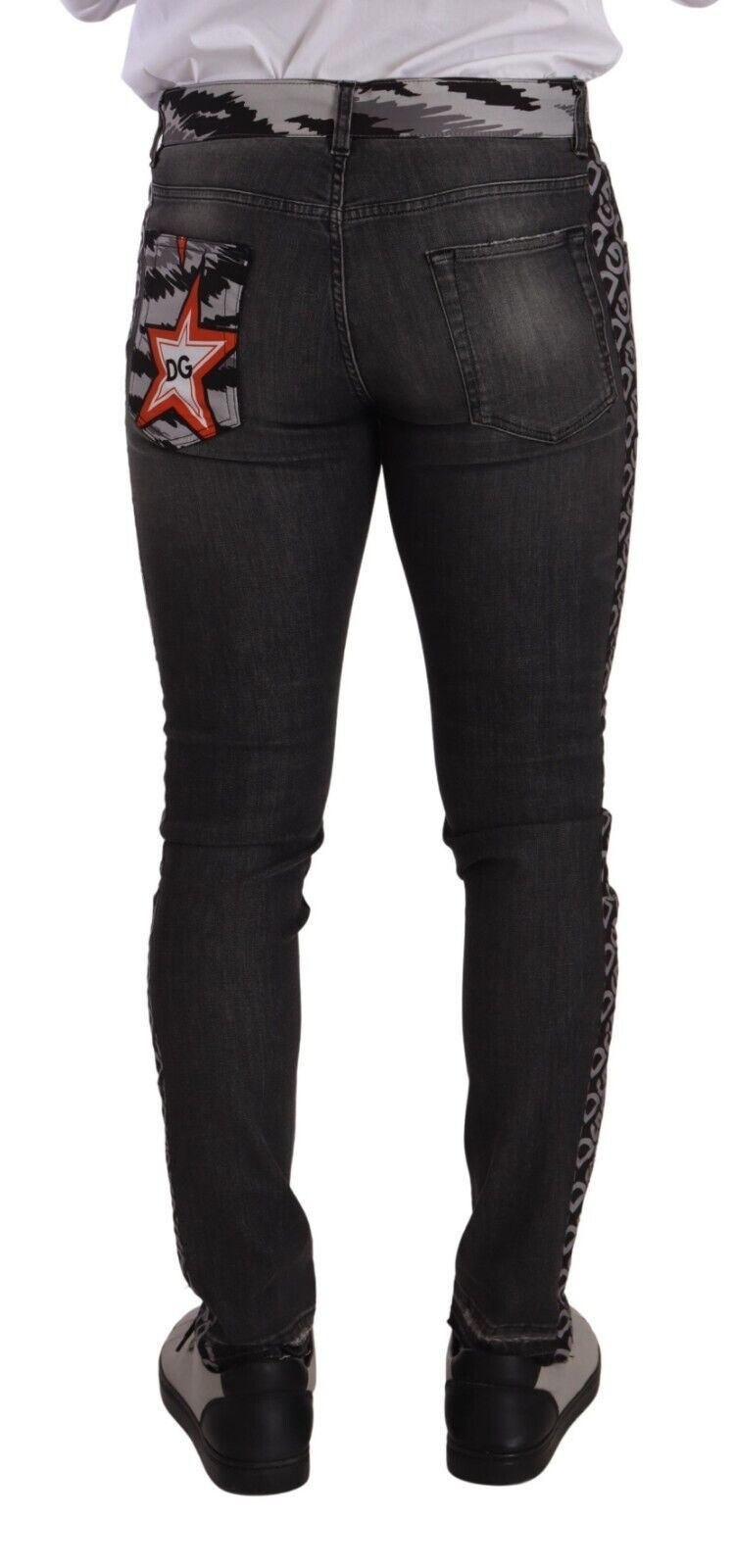 Elegant Slim Fit Distressed Skinny Jeans