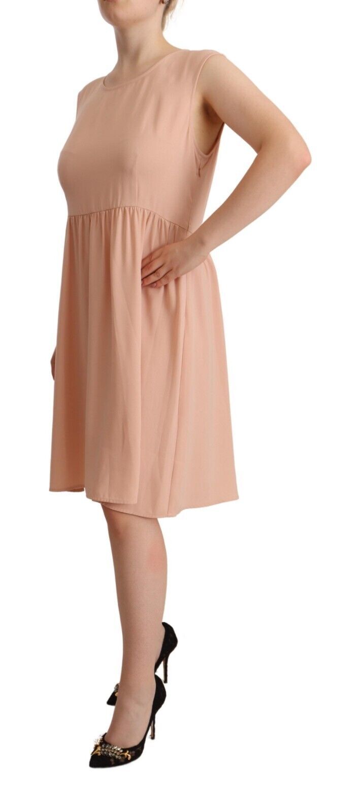 Elegant Beige Sleeveless Shift Dress