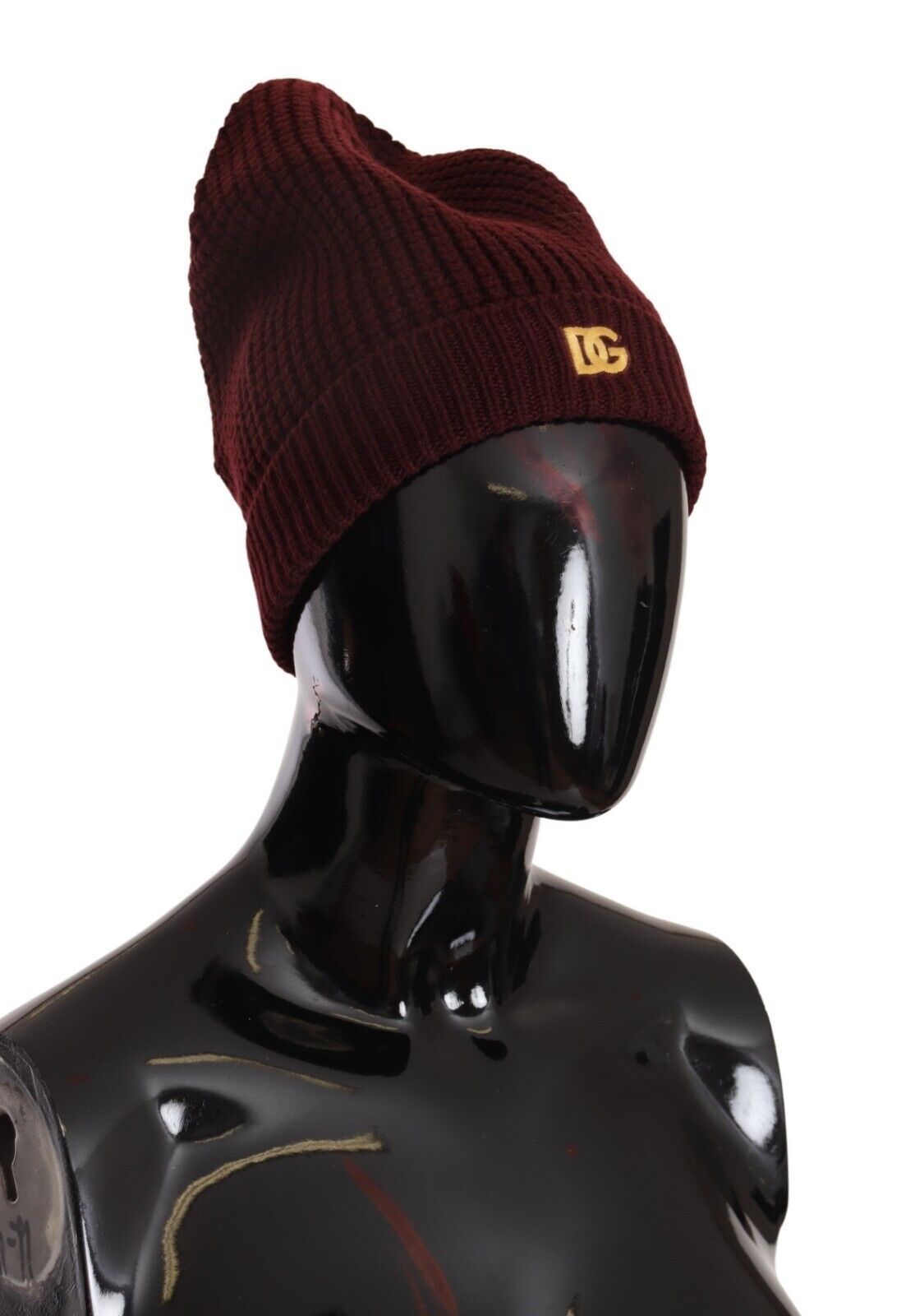 Elegant Cashmere Knit Beanie in Dark Red