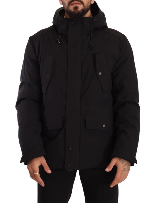 Sleek Lightweight Hooded Windbreaker