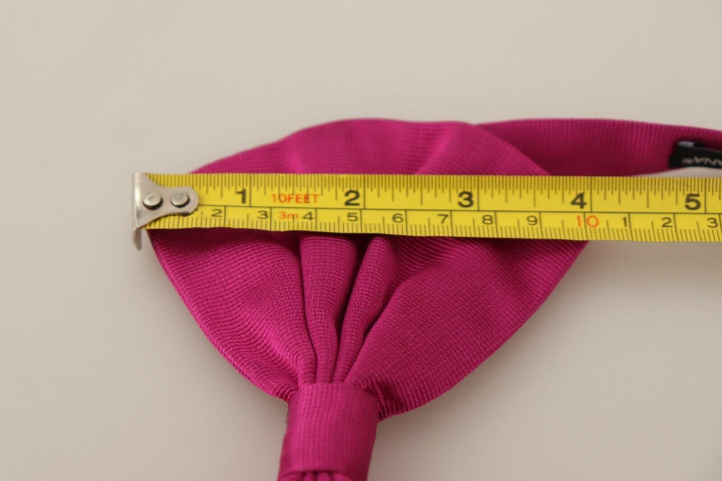 Elegant Pink Silk Bow Tie