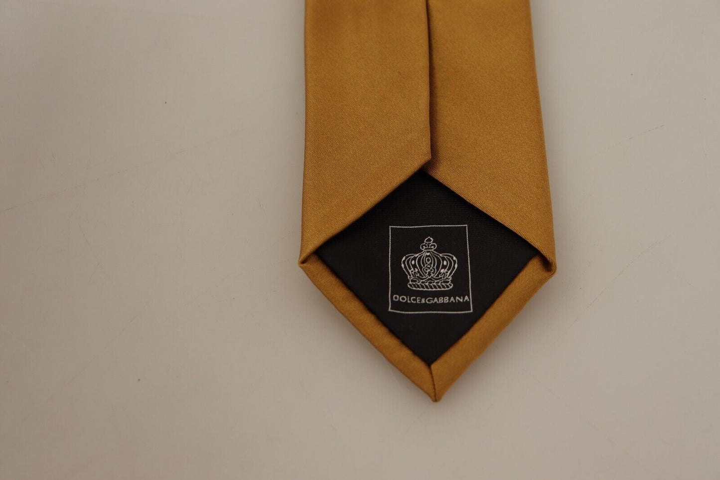 Elegant Brown Silk Men's Tie