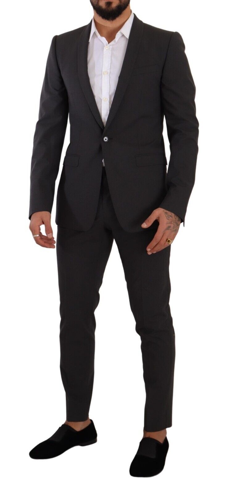 Elegant Gray Slim Fit Wool Suit