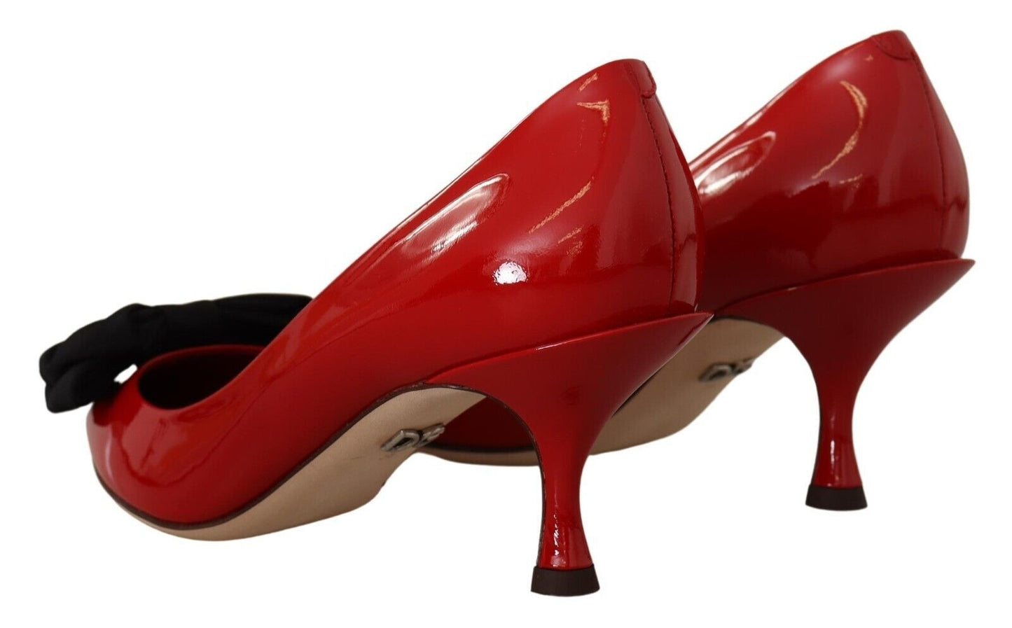 Elegant Patent Leather Heels with Chic Bow Accent