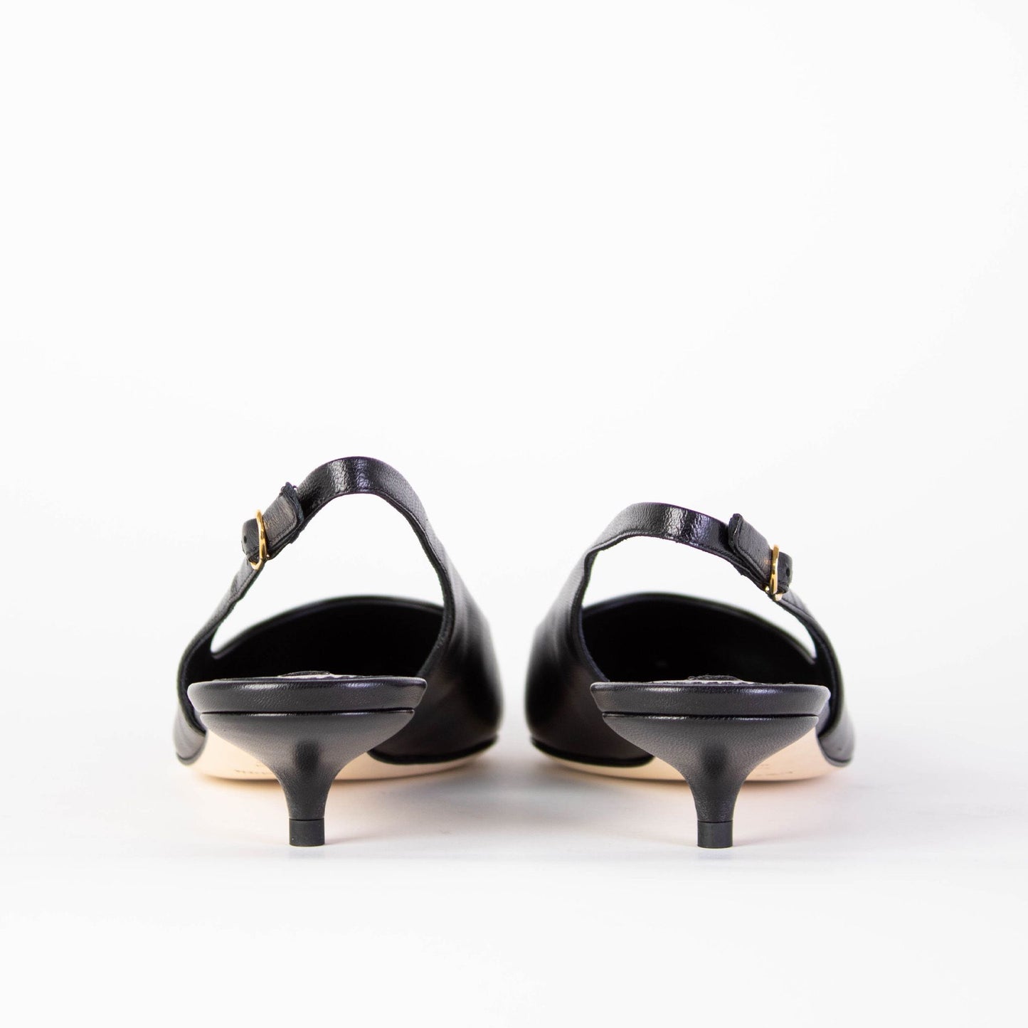 Elegant Black Leather Décolleté with Low Heel