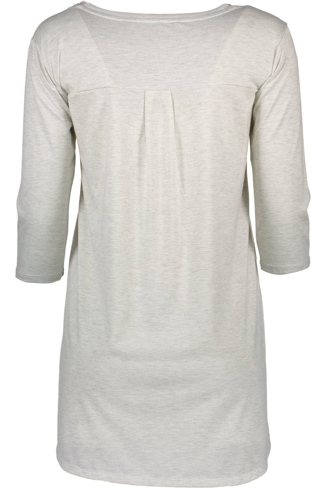 Elegant Gray Quarter-Sleeve Round Neck Tee