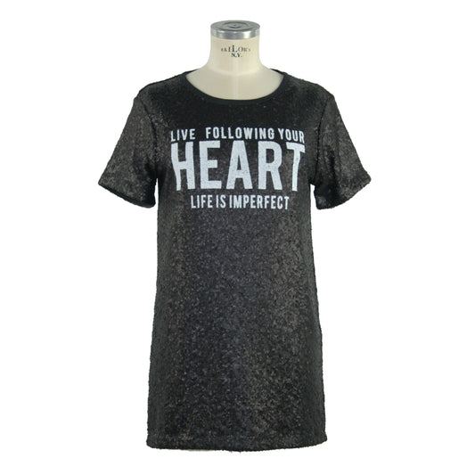 Chic Black Round Neck Tee for Her
